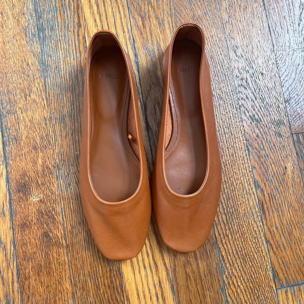 Leather ballet flats MANGO